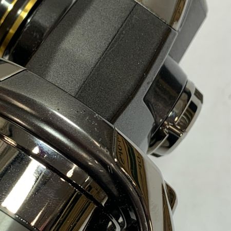  SHIMANO シマノ 24ツインパワー4000MHG  スピニングリール　ゴメクサスハンドルノブ　※純正なし 046864