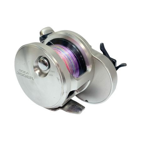  SHIMANO シマノ オシアジガー 2001NRXG  ゴリ感あり 両軸リール　本体のみ 043818