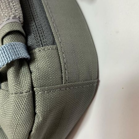  Patagonia パタゴニア ステルスワークステーション　NGRY 51884 グレー系