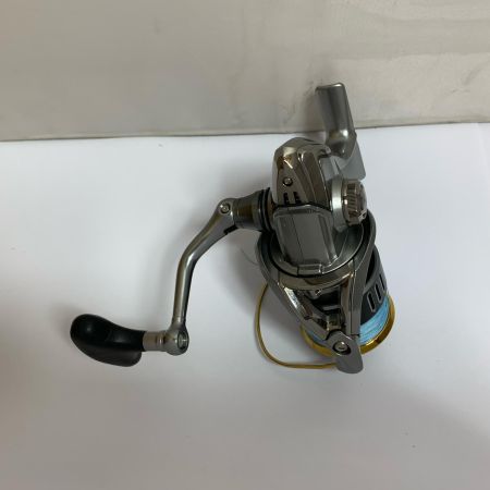  SHIMANO シマノ 15ツインパワー C3000HG  スピニングリール 03370