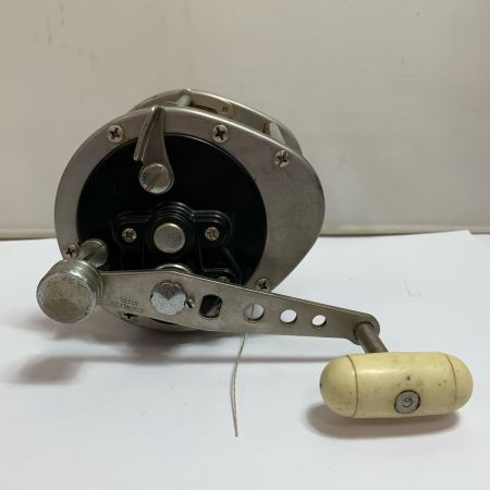  DAIWA ダイワ 両軸リール　ダイナミック　 ST-200