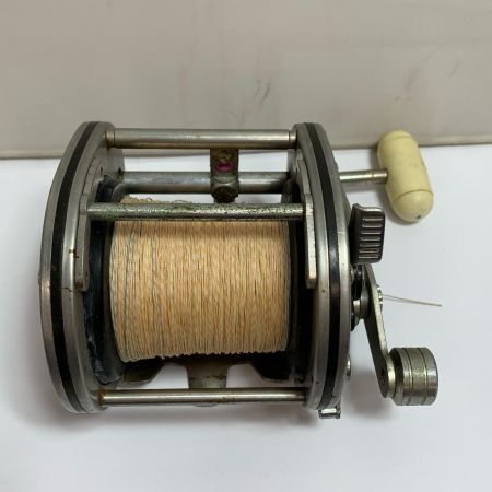  DAIWA ダイワ 両軸リール　ダイナミック　 ST-200