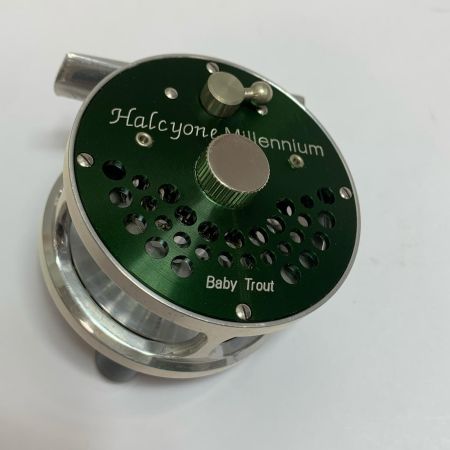  キラク アルキュオン ミレニアム ベイビートラウト　リールフットにゆがみあり　