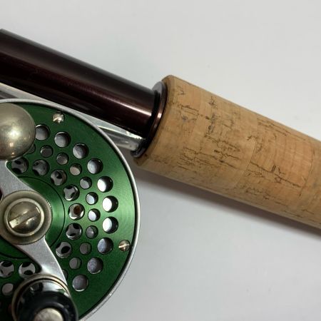  キラク アルキュオン ミレニアム ベイビートラウト　リールフットにゆがみあり　