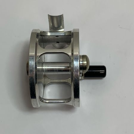  キラク アルキュオン トラウト フライリール　ソフトケース付