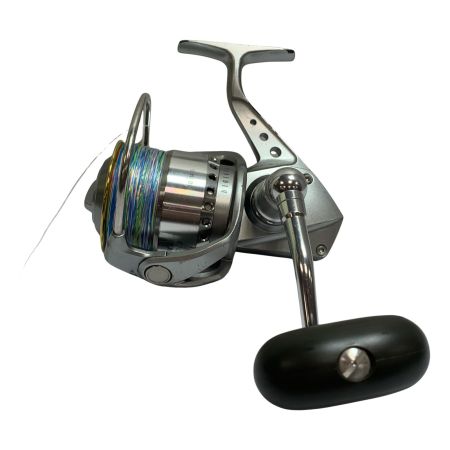  DAIWA ダイワ ソルティガZ 4500 スピニングリール　本体のみ　キズあり 058931