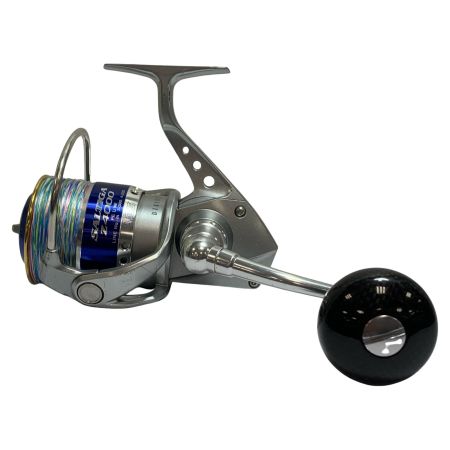  DAIWA ダイワ ソルティガZ4000　スピニングリール　キズあり 058930