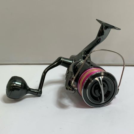  SHIMANO シマノ 22ステラ C5000XG　スピニングリール　箱、ポーチ付 043979