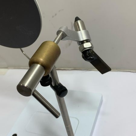  ピークフィッシング ロータリー・バイス  PEAK FISHING