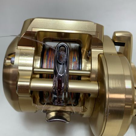  SHIMANO シマノ 18オシアコンクエストCT 301HG　両軸リール　 03822