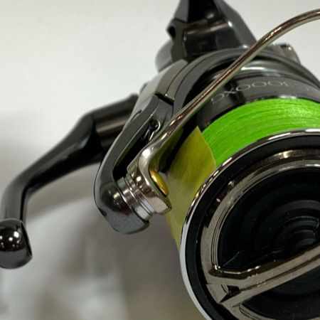  SHIMANO シマノ 24ツインパワー C3000XG　スピニングリール　本体のみ 046826