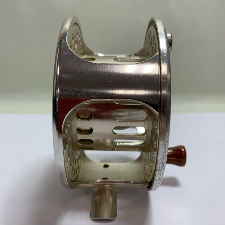  DAIWA ダイワ  リール フライリール ロッホモア ポーチ付  LA7/8