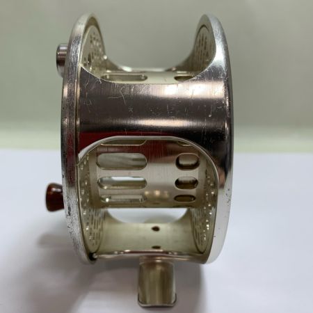  DAIWA ダイワ  リール フライリール ロッホモア ポーチ付  LA7/8