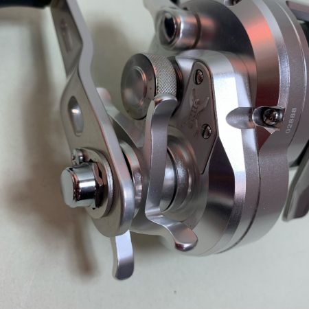  SHIMANO シマノ 両軸リール 02888 12オシアジガー 1501HG 02888