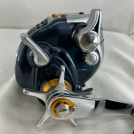 SHIMANO シマノ 電動リール SHIMANO 02132 07電動丸ビーストマスター3000  箱・取説付 02132