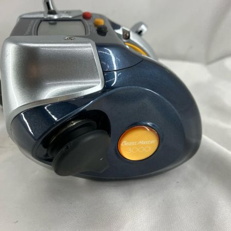 SHIMANO シマノ 電動リール SHIMANO 02132 07電動丸ビーストマスター3000  箱・取説付 02132