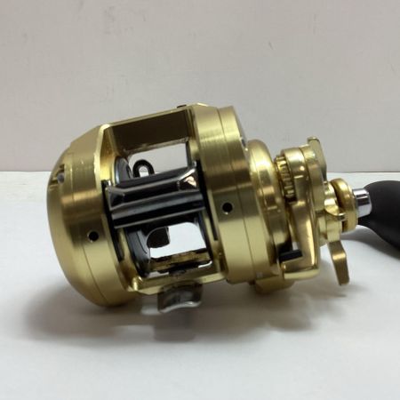  SHIMANO シマノ ベイトリール 18オシアコンクエストCT 300HG 03820