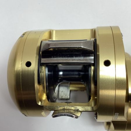  SHIMANO シマノ ベイトリール 18オシアコンクエストCT 300HG 03820