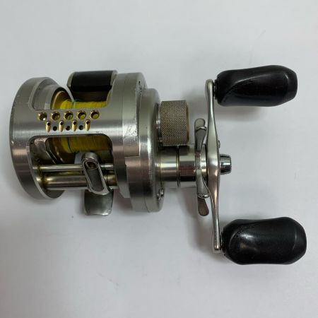  SHIMANO シマノ 04カルカッタコンクエスト101DC 　ベイトリール　キズあり　本体のみ 01866