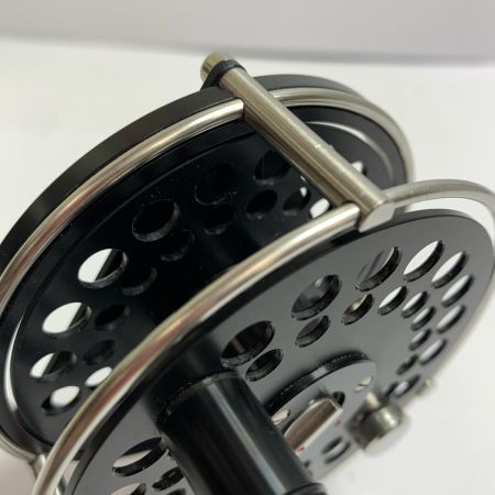  アリハート リール フライリール LakeToupoF3  ソフトケース付