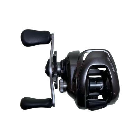  SHIMANO シマノ ベイトリール 20メタニウム HG LEFT 04115
