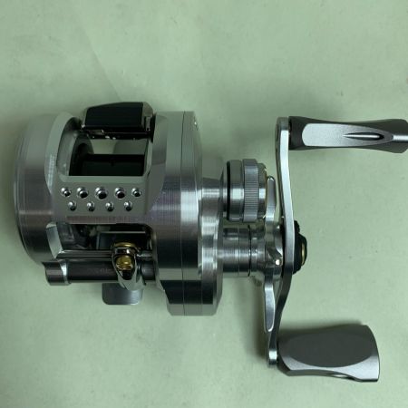  SHIMANO シマノ ベイトリール   26 カルカッタコンクエストBFS LTD XG L 049353