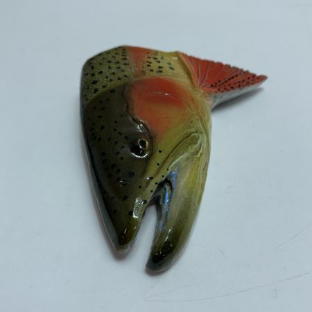  River.Sea ブローチ 未使用品 ﾚｲﾝﾎﾞｰﾄﾗｳﾄ