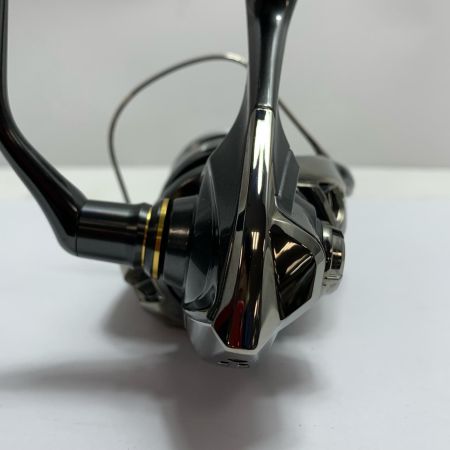  SHIMANO シマノ スピニングリール 24ツインパワー 4000XG 未使用品(S) 箱付 046871
