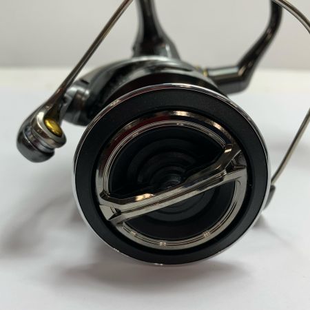  SHIMANO シマノ スピニングリール 24ツインパワー 4000XG 未使用品(S) 箱付 046871