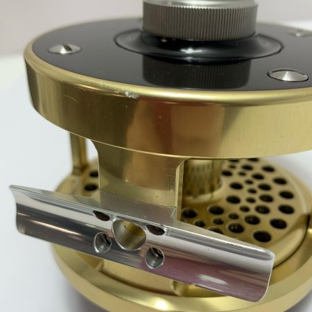  SARACIONE フライリール  MARK IV 33/4
