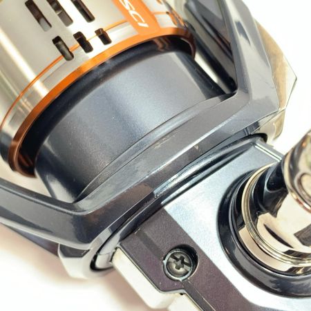 SHIMANO シマノ スピニングリール 26ナスキーC3000HG 048141