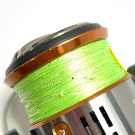 SHIMANO シマノ スピニングリール 26ナスキーC3000HG 048141