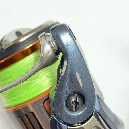SHIMANO シマノ スピニングリール 26ナスキーC3000HG 048141