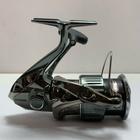  SHIMANO シマノ スピニングリール  22ステラ 4000MHG 未使用品(S) 043955