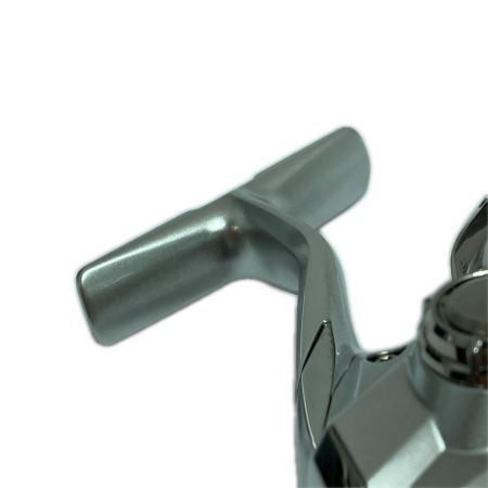  SHIMANO シマノ スピニングリール   19ストラディック C2000SHG  04014