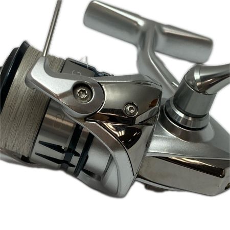  SHIMANO シマノ スピニングリール   19ストラディック C2000SHG  04014