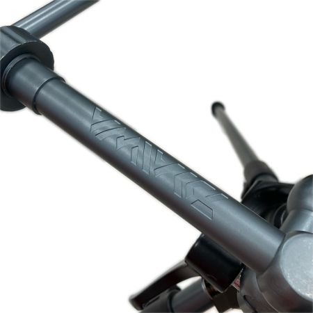  DAIWA ダイワ 三脚  ロッドポット　淡水（鯉釣り）専用モデル
