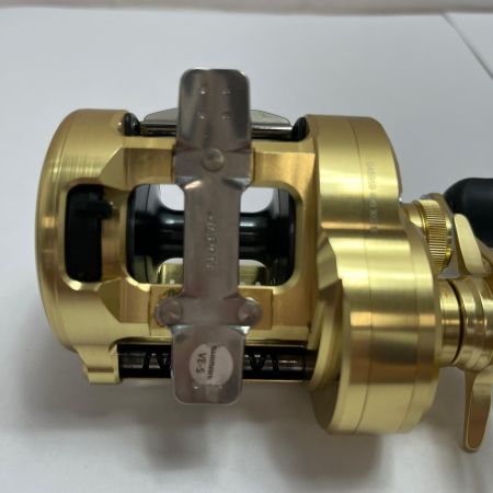 SHIMANO シマノ ベイトリール   23カルカッタコンクエストMD 400XG  045959