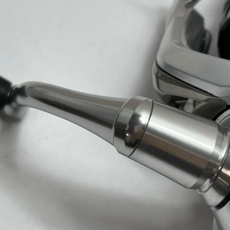 SHIMANO シマノ スピニングリール  23ストラディック 4000XG 045904