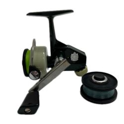 Abu Garcia アブガルシア スピニングリール 替えスプール付き ｶｰﾃﾞｨﾅﾙ33 Cランク