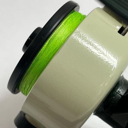 Abu Garcia アブガルシア スピニングリール 替えスプール付き ｶｰﾃﾞｨﾅﾙ33