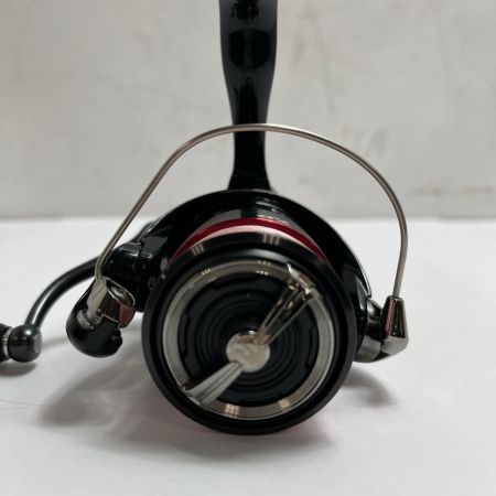DAIWA ダイワ スピニングリール 18月下美人 スプールキズ有 箱無 MXLT2000S