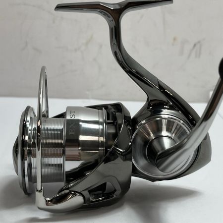 DAIWA ダイワ スピニングリール 22イグジスト LT4000-XH 0061104