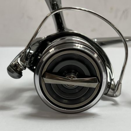 DAIWA ダイワ スピニングリール 22イグジスト LT4000-XH 0061104