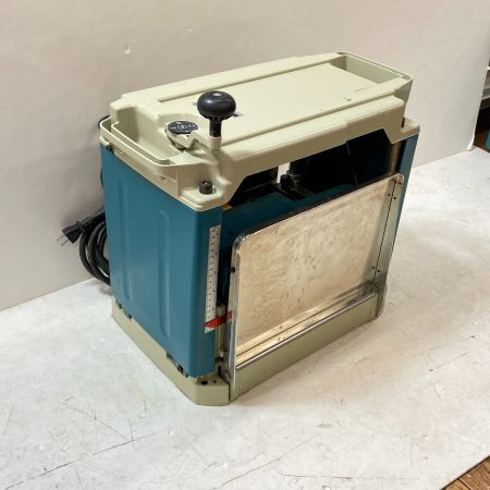  MAKITA マキタ  自動カンナ　本体のみ 　 2012NB