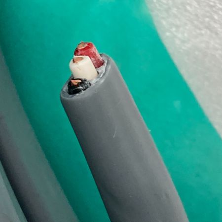  富士電線工業(FUJI ELECTRIC WIRE) 電材 EM-EEF エコケーブル 3×1.6mm×長さ100m 3芯(黒・白・赤) 2024年7月製造