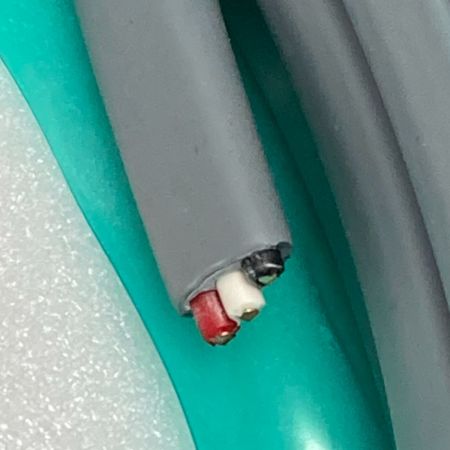  富士電線工業 電材 EM-EEF エコケーブル 3×1.6mm×長さ100m 3芯(黒・白・赤) 2024年9月製造