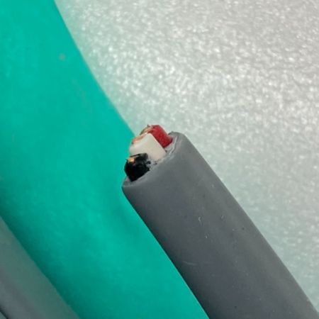  富士電線工業 電材 EM-EEF エコケーブル 3×1.6mm×長さ100m 3芯(黒・白・赤) 2024年7月製造