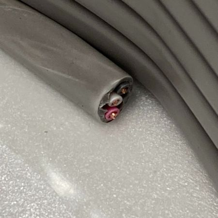  弥栄電線 電材 VVFケーブル 3×1.6mm×長さ100m 3芯(黒・白・赤) 2024年10月(令和6年)製造