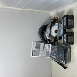 ΦΦ MAKITA マキタ 切断工具 丸のこ　40v 2.5Ah HS001GRDX Sランク